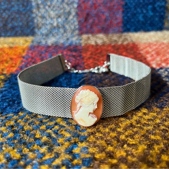 Cameo choker necklace - Picture 2 of 5